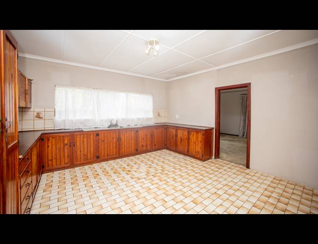 3 BEDROOM HOUSE FOR SALE IN WILLOW PARK